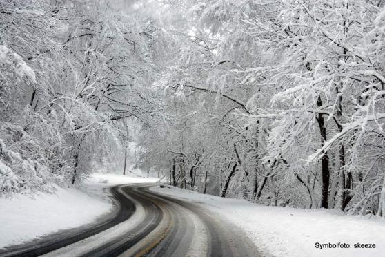 Straensperrungen wegen Schnee