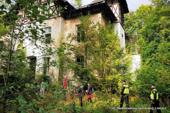 Droht der historischen Villa in Machendorf der Abriss?