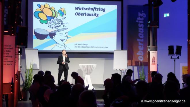 Bildtitel: Ohne ausreichende Vermarktung werden Unternehmen sinnlos Bild zu Ohne ausreichende Vermarktung werden Unternehmen sinnlos